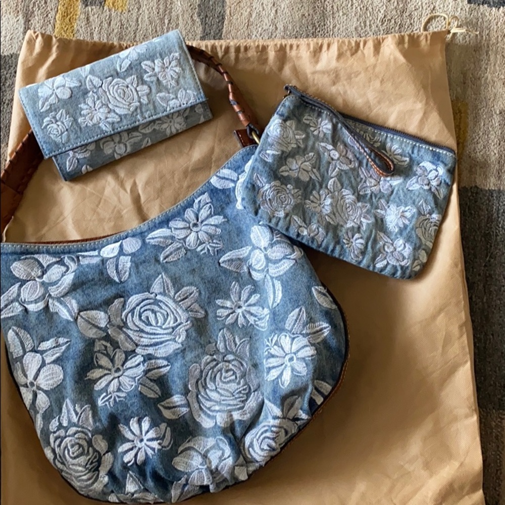 Embroidered denim Patricia Nash